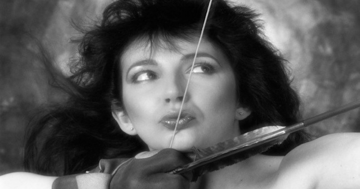 Kate Bush's “Running Up That Hill” Is Her First U.S. Top 10 Single, Thanks  to Stranger Things